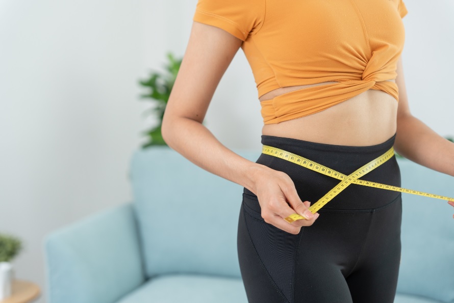 Navigating Social Pressures on Your Weight Loss Journey